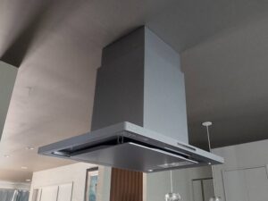 埼玉のキッチン取付け隊　センターレンジフードの取替　施工後